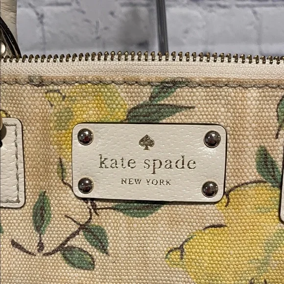 Kate Spade Cream & Yellow Lemon Satchel Handbag Designer Leather Shoulder Bag - Picture 2 of 10